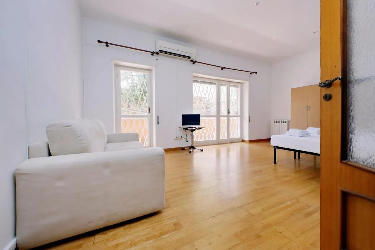 Monteverde Charming Loft Rome Apartment